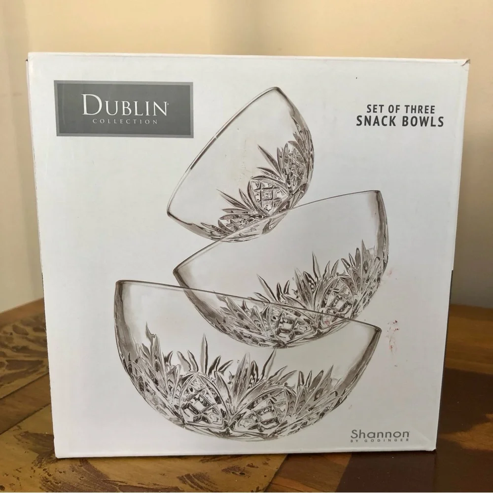 DUBLIN CRYSTAL BOWL SET  3 PIECES DIAMETER: 3 3/4, 5